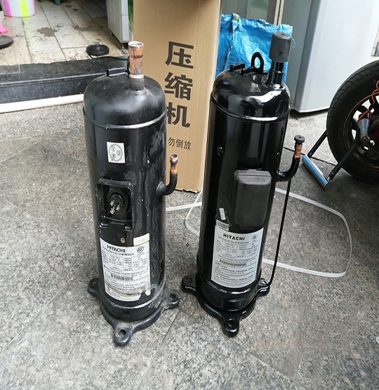 得荣中央空调压缩机的更换维修