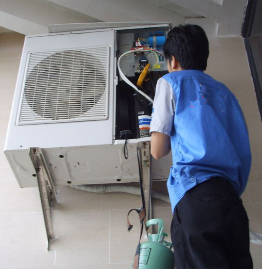 得荣空调开机无反应维修